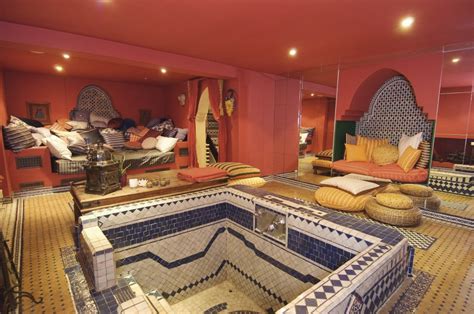 In that article, we show you how this mosaic tile can really add character to a kitchen or. 25 Modern Moroccan Style Living Room Design Ideas - The ...