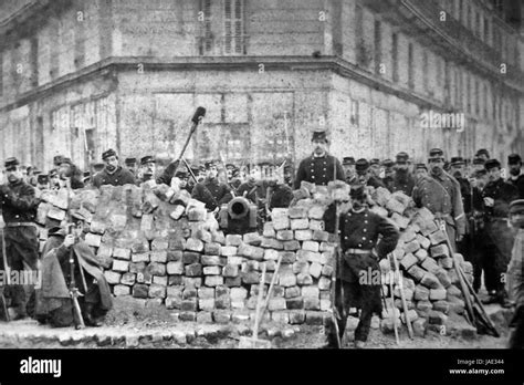 Pendant La Commune De Paris 1871 France Paris Banque De Photographies