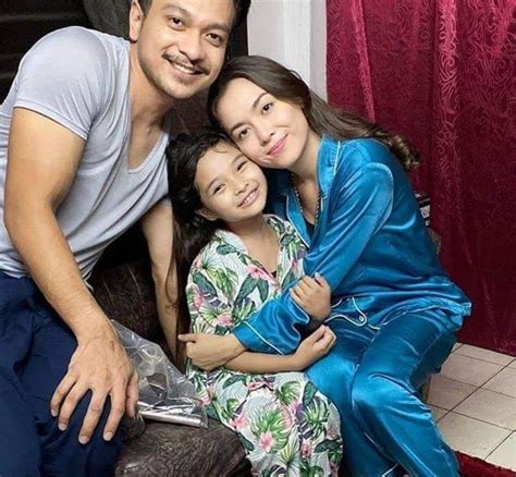 Jamal khanmia adriana, perempuan yang sentiasa merasa dirinya yang. Tonton Drama 7 Hari Mencintaiku 2 Episod 4