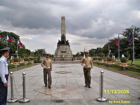 Em Esber Blog 1 Kilometer Zero In Rizal Park Manila