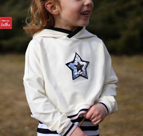 We did not find results for: Crop Top mit Glitzerstern - Nähte von Käthe | Crop tops ...