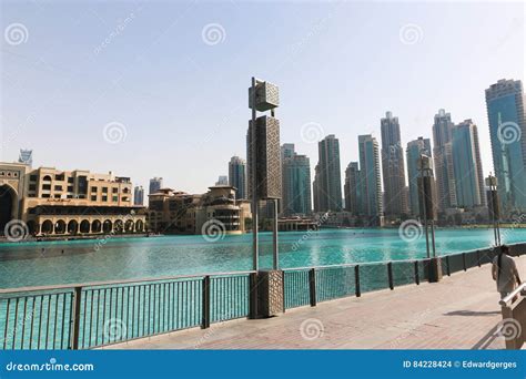 Burj Khalifa Lake Editorial Stock Image Image Of Middle 84228424