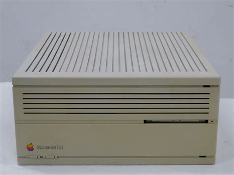 Computador Pessoal Macintosh Iici Museu De Tecnologia Da Unoeste