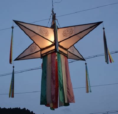The site owner hides the web page description. 「郡上の八幡出てゆく時は、雨も降らぬに袖しぼる」 の歌詞で ...