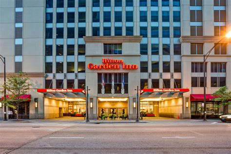 Hilton Garden Inn Chicago Downtownmagnificent Mile Chicago Il