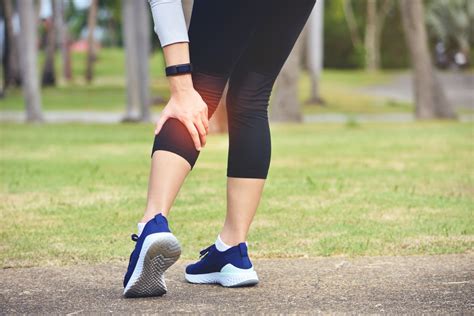 Pain Behind Knee Signs Sauses And Treatment Animascorp