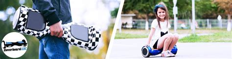 Junge fährt hoverboard oder selbstbalancierenden roller. Hoverboard für Kinder: 4 Tipps auf die Eltern achten sollen