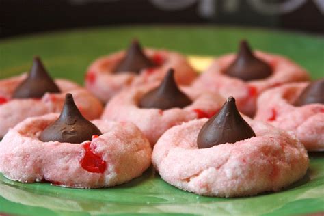 Hershey's kiss cookies are soft and chewy chocolate cookies topped with hershey kisses, ready in under 30 minutes! Sweet Christmas Treats {recipe} - Kiki & Company