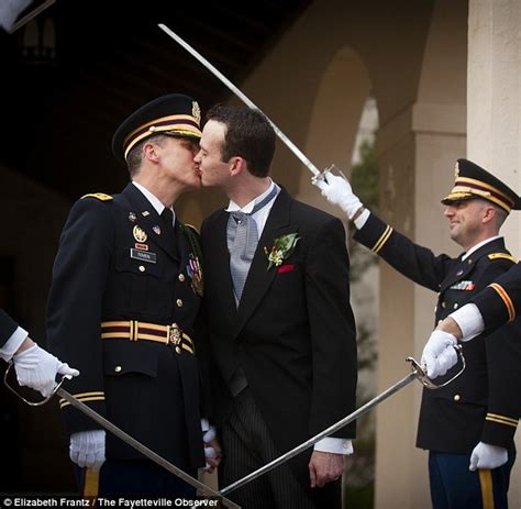 First Same Sex Marriage Celebration At Top Us Military Base Fort Bragg Daily Mail Online