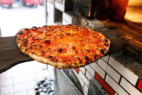 The best pizza in Connecticut, according to Connecticut Magazine's experts