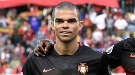Fussball news arturo vidal, cristiano ronaldo, diego costa, ederson santana de moraes, john terry, lionel messi, mauro icardi, pepe, sergio ramos, zlatan ibrahimovic. Pepe - Spielerprofil - DFB Datencenter
