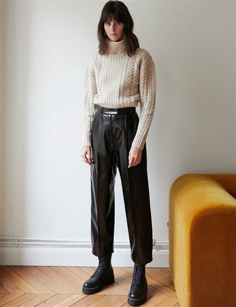 We chat to knitwear designer julie dubreux. Pixie Market + Crop Wool Cable-Knit Sweater