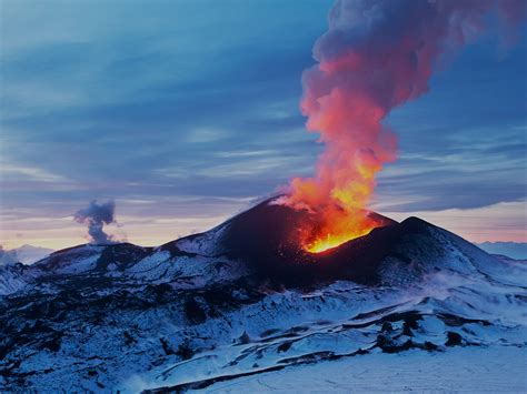 World Famous Volcanoes
