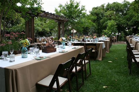 You may have to work around a tree here and there, place the cake under a gazebo, or use the trees to hang lights for dancing. Beautiful Garden Design for Your Wonderful Weeding Ideas - Amaza Design