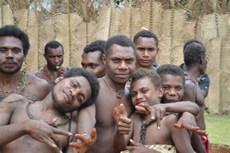 Meet the People of Papua New Guinea — Joan Jetsetter
