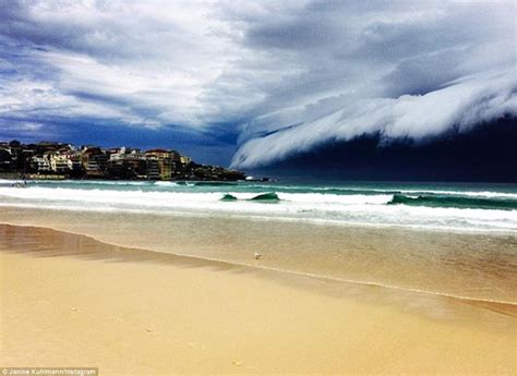 Sydney Weather Sees Shelf Cloud Roll Across The Sky Bringing Rain And