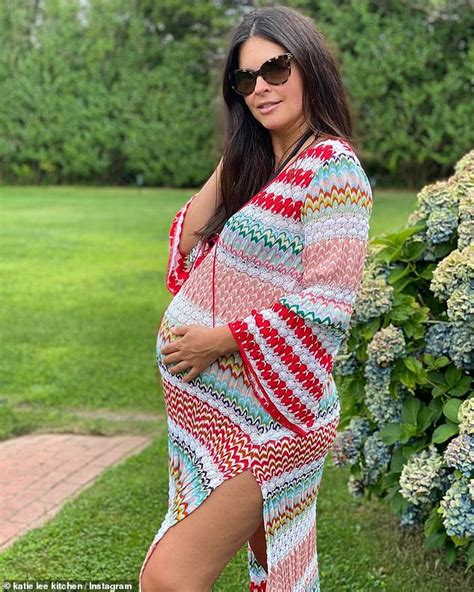 Food Network Star Katie Lee Welcomes Daughter Iris Marion Daily Mail