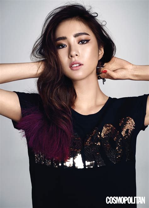 Twenty2 Blog Shin Se Kyung In Cosmopolitan Korea August 2015 Fashion And Beauty