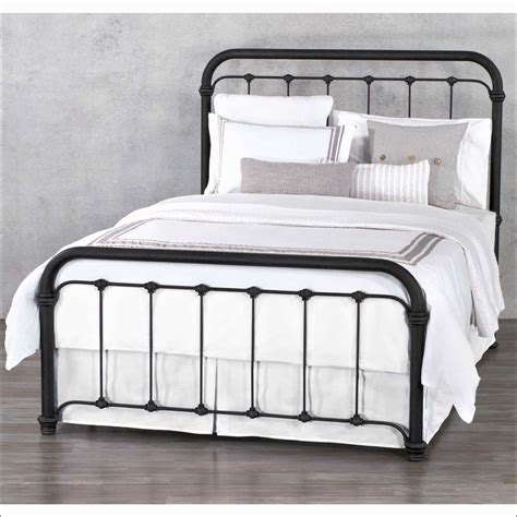 Some queen bed frames can be shipped to you at home, while others can be picked up in store. 30 Inspirational Queen Size Bed Frame Target Many People Like - Queen Size Bed Frame Target ...