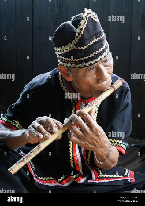 Alat Muzik Tradisional Iban Sarawak Warisan Kepelbagaian Budaya Malaysia Ppt Download