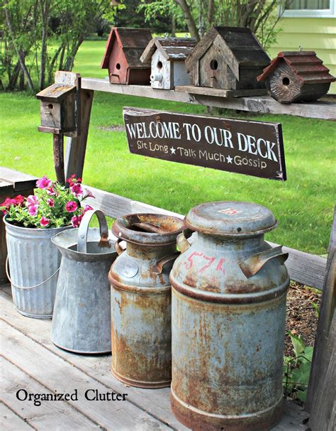 34 Best Vintage Garden Decor Ideas and Designs for 2017