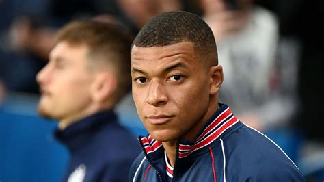 Real Madrid Dream Never Over Mbappe Leaves Door Open For Future Transfer After Signing Psg