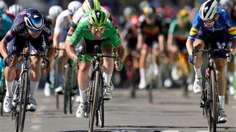 Tour De France 2021 Mark Cavendish Equals Eddy Merckxs All Time