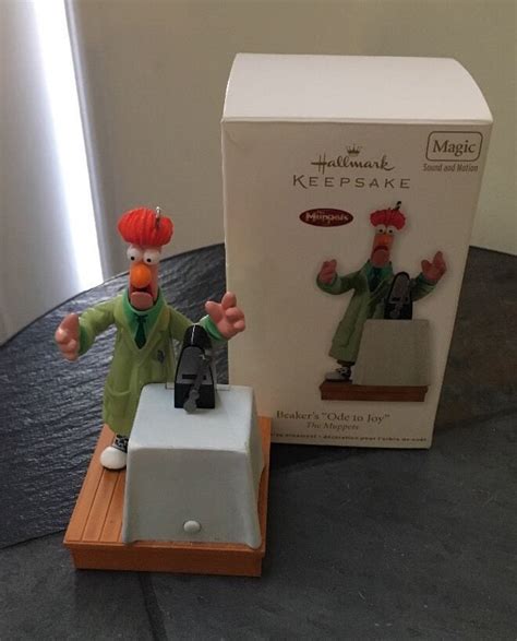 2011 Hallmark Ornament Beakers Ode To Joy Muppets Magic Sound And Motion