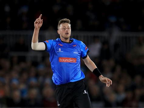Ollie robinson is leading his position as one of the best professionals among the top cricketer. Uncapped seamer Ollie Robinson included in England squad ...
