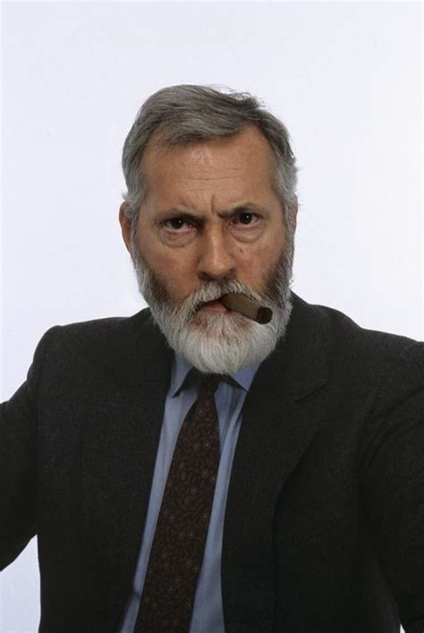 Christian de chalonge jean yanne dustin hoffman. Poze Michel Serrault - Actor - Poza 15 din 17 - CineMagia.ro