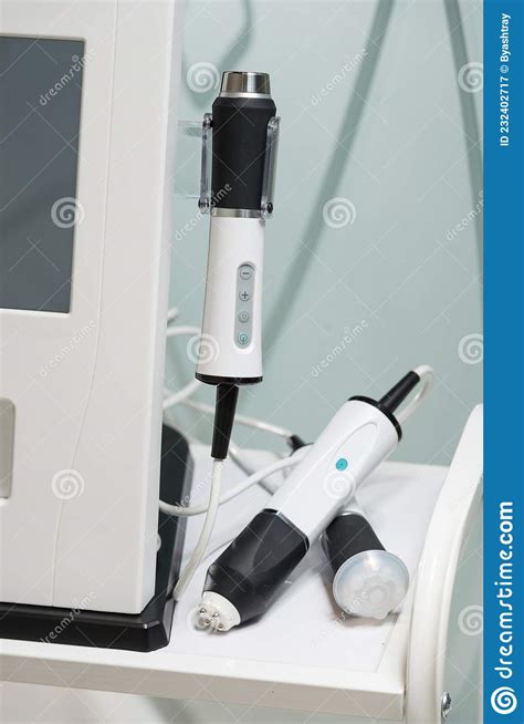 Hardware Cosmetology Device For Ultrasonic Cleaning Procedure Face Spa