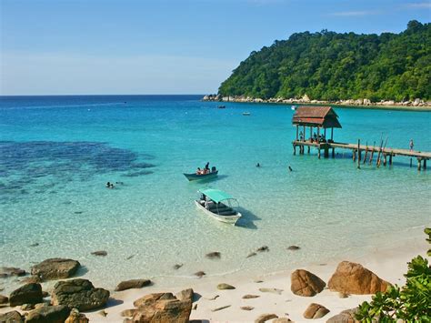 Selain itu terdapat juga bank pelaburan dan institusi kewangan yang lain. Keindahan Alam di Malaysia Terpancar dari 5 Pilihan Pantai ...