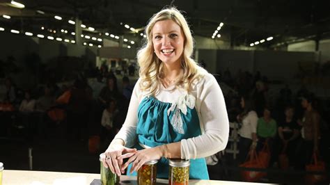 Food network star season 2 winner. What Food Network Star Damaris Phillips Is Doing Now