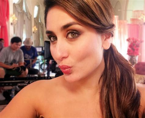 Kareena Kapoor Khan Steps Into Instagram With Gorgeous Pout Selfies Photos Ibtimes India