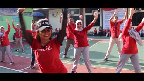 Materi seminar umum konsep dasar hak asasi manusia dipresentasikan oleh ifdal kasim dalam kursus ham untuk pengacara. Flashmob Kementerian Hukum dan Hak Asasi Manusia Kantor ...