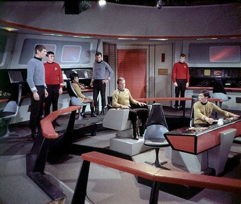 Unknown april 9, 2015 at 3:05 pm. Enterprise Bridge Showing Set Elements | Star trek bridge ...