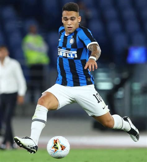 Very slender possibility now he could return to manchester united. Neymar: PSG star one of three Barcelona attacking transfer ...