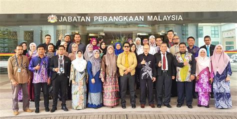 Berikut adalah maklumat kekosongan jawatan di jabatan perangkaan malaysia. .: Tajuk 932 : Jab. Perangkaan Malaysia, Putrajaya.