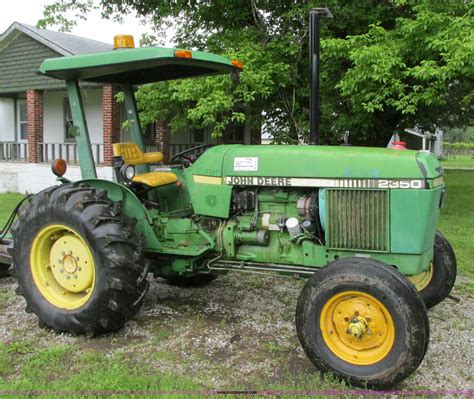 1985 John Deere 2350 Tractor In Sugar Creek Mo Item B2956 Sold
