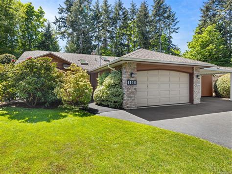 1140 Clubhouse Dr, Qualicum Beach, BC V9K 1C4 Home for Sale
