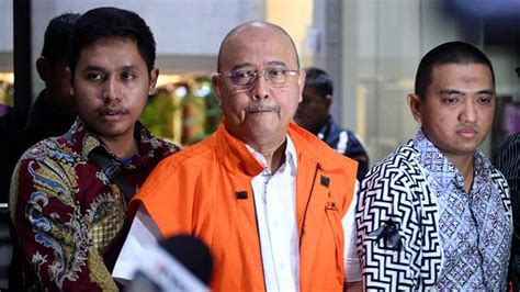 Mantan menkumham, yasonna laoly tiba di istana negara, jakarta untuk berdiskusi dengan live streaming 24 jam: Anak Yasonna Laoly Dipanggil KPK, Kasus Apa yang Membelit ...
