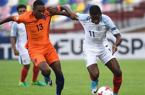 Ben brereton has scored his first international goal, breaking the deadlock in chile's group stage match against bolivia at the copa america in brazil. Brereton & Sessegnon Stand Out For England Under-19s ...