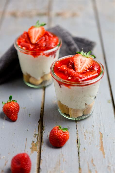Dieses Erdbeer- Joghurt -Tiramisu oder auch Erdbeeramisu