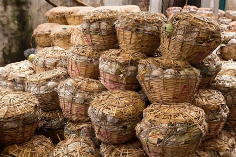 The intravenous form, fosphenytoin, is used for status epilepticus that does not improve with benzodiazepines. In The Middle Of The Fruit & Vegetable Wholesale Market Of ...