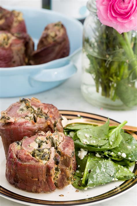 In case you haven't noticed, i may have been creating a valentine's menu this year, and i had no idea. 40+ Valentine's Menu Ideas For A Cozy, Romantic Night In | Romantic dinner recipes, Steak roll ...