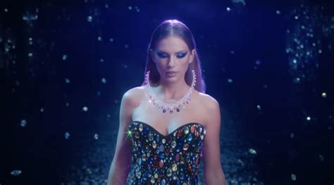 Taylor Swift ‘bejeweled Music Video Easter Eggs ‘speak Now Clues Stylecaster