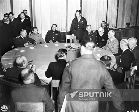 Yalta Conference Sputnik Mediabank