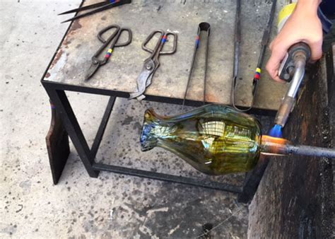How Many Molten Glass Can You Blow Per Hour Learn Glass Blowing