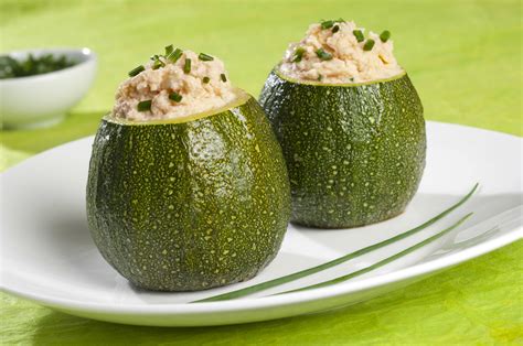 Courgettes rondes farcies au saumon