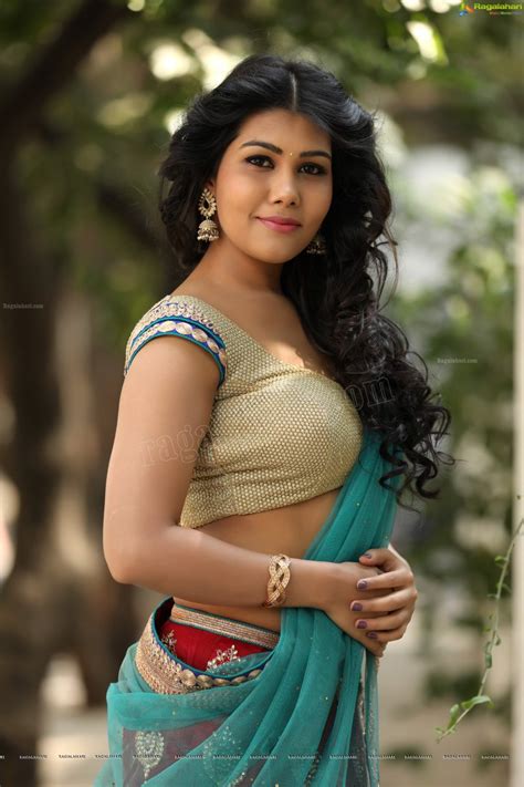 Check out super glam stills of telugu cinema actress ashwini. Ashwini Photos In Ragalahari : Aswini Sexy Armpit | Daily Bollywood and South indian ...